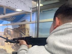 -都市枪神实弹射击俱乐部