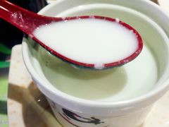 杏仁露-添好运点心专门店(北角店)
