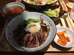 -POKEE VIA&Brunch·维娅(重庆来福士店)