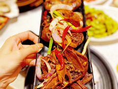 -沪小胖·小龙虾·蓝龙王(八佰伴店)