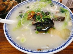 -亚忠小吃店(曾厝垵店)