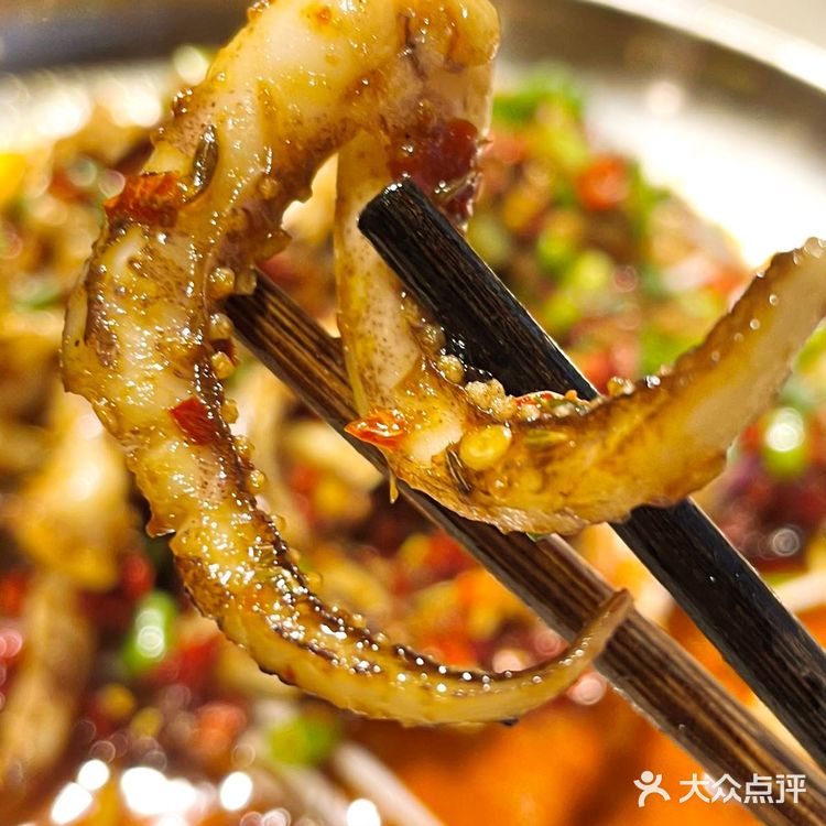 人均100不到|||自助烤全羊[调皮]我怕是要吃吐了