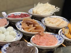 -洞亭火锅(防空洞总店)