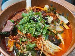 -成都你六姐·牛肉冒菜(城市集市合生汇店)