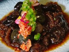 皮蛋嫩薑海蜇头-玖尹-新派中式餐酒馆