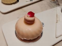 玫瑰草莓芝士蛋糕-PAUL LAFAYET 法式甜品(港汇广场店)