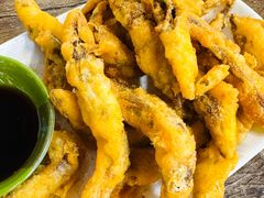 椒盐多春鱼-贞姨美食·老字号海鲜大排档