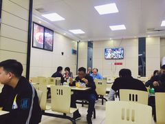 -江三王记牛杂馆(总店)