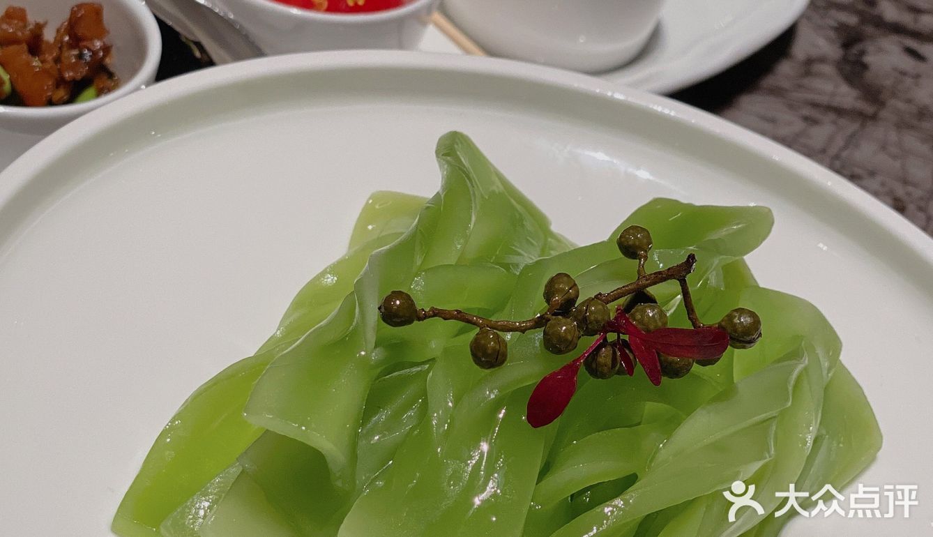 实在没忍住点了杯青提油柑！尽然！连这个也惊喜到了