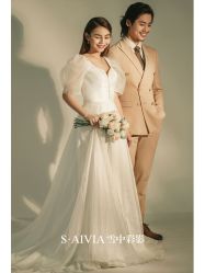 -雪中彩影婚纱摄影·微光艺术中心