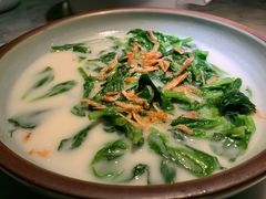 樱花虾米汤豆苗-辛香汇·现炒川菜(淮海路百盛店)