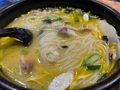 -桥香园过桥米线(国贸店)