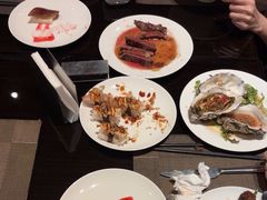 -大中华希尔顿酒店-念自助餐·嗨啤·小龙虾