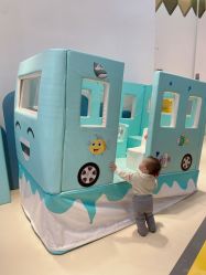 -多多淘儿童体验中心(重庆来福士店)