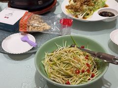 -海派美食·家宴海鲜青岛菜·石锅鲽鱼头(东方城店)