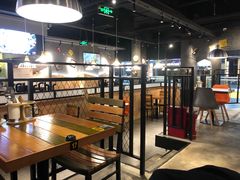 大堂-七楽·韩式欢聚餐厅 치르치르(龙泉驿万达店)