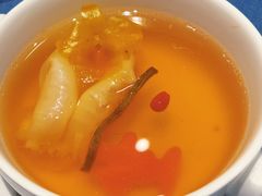 鲜石斛炖花椒汤-宴周康·精致江浙菜(周浦店)