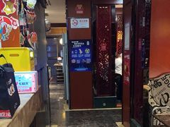 -七欣天香辣蟹火锅(上海银亿滨江店)