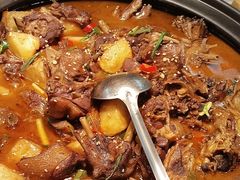 -四囍码头海鲜烧烤自助火锅(外滩南京东路悦荟广场店)