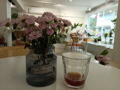 -Gigi Florist·Dk Coffee