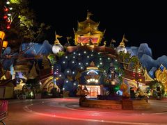 -七彩云南欢乐世界