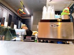 -CowCow其其·牛杂咖啡公司(六运店)