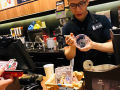 -星巴克臻选(广州高德置地秋广场店)
