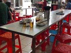 -后街女孩肠粉店