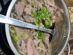 -冯烫烫跷脚牛肉·川菜小馆(武胜西街店)