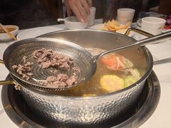 -犇鼎牛潮汕牛肉火锅(新辰里学清路店)