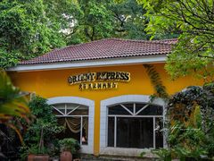 -火车头法国西餐厅