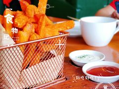 炸红薯-普兰达德国餐厅·德式脆皮烤猪肘·自酿啤酒(观唐店)