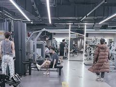 -超鹿运动(五四路恒力城店)