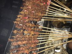 -舌尖上的石棉何雨露烧烤
