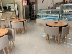 用餐区-蛋糕先生(安宁店)
