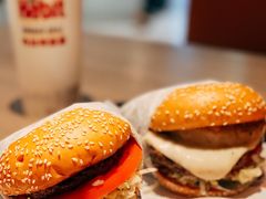 -The Habit Burger Grill 哈比特汉堡(复兴soho店)