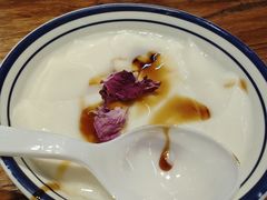 -云阿蛮云南生烫牛肉米线(奉贤路店)