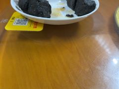 -芦茨金富饭庄·25年老字号·专做稻草鸡