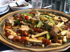 -老来福·非遗酸汤兔(凯旋路店)