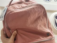 -lululemon(上海浦东IFC店)