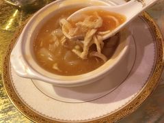 花胶鸡煲官燕-唐阁(香港朗廷酒店)
