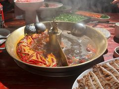 -小龙翻大江文化火锅(宽窄店)