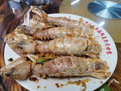 -新鸿港水果市场