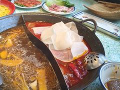 -鸿姐老火锅(疁城新天地店)