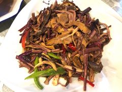-小厨子私房菜·云南美食店