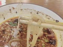 -老四川(T3航站楼F指廊店)