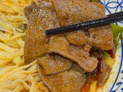 -李与白包子铺(桐梓林店)