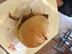 新世界餐厅(弘雅花园店)-新世界餐厅(万达店)