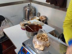 打包称重放辣椒-老王豆皮