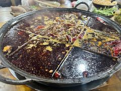 -正南齊北重庆老火锅(光华村直营店)